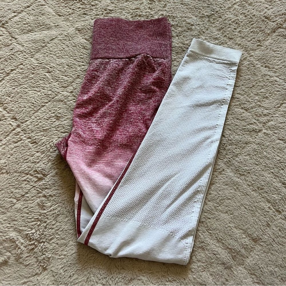 Fabletics High Rise Athletic Workout Leggings Sporty Preppy Minimalist Size M